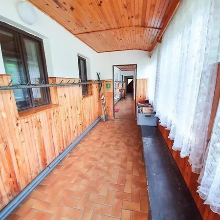 Am Waldrand Mit Schwimmbad Und Sauna * Strazne